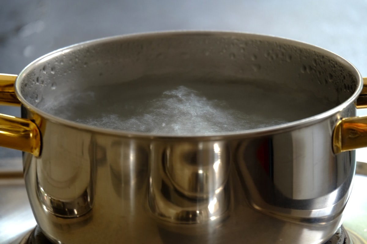 Will Pouring Boiling Water Down A Drain Unclog It?